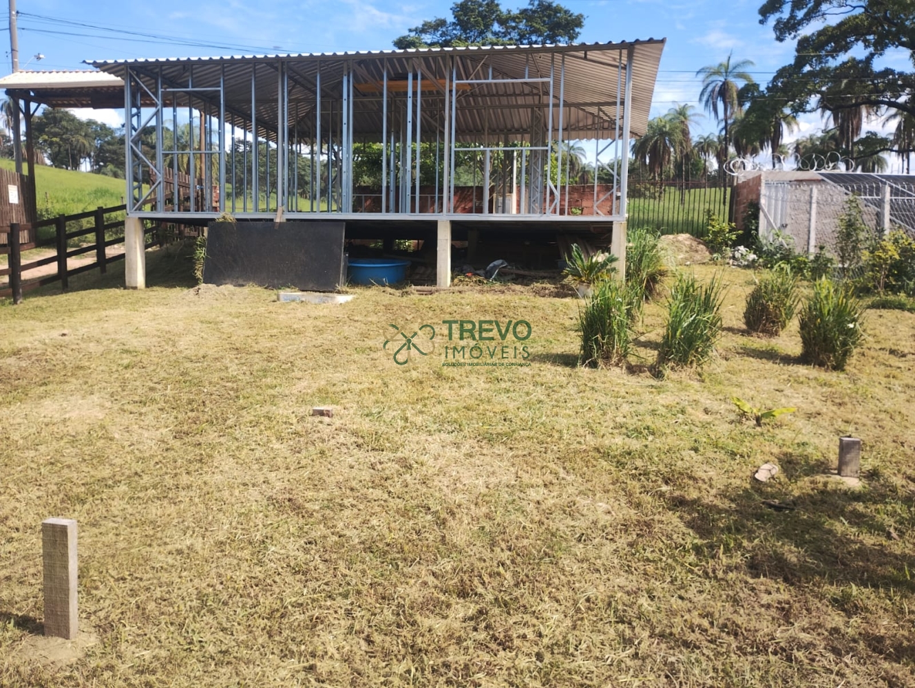 Terreno > venda > Bairro Liberatos